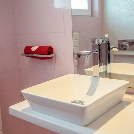 Downtown - Comfy 2-bdr. Apt In Top Centre Appartement *